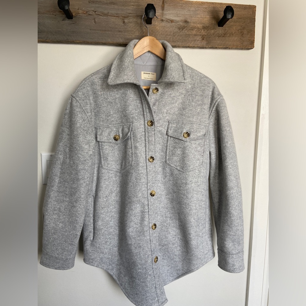 Jackson Rowe Medium Ladies Grey Shacket Like New